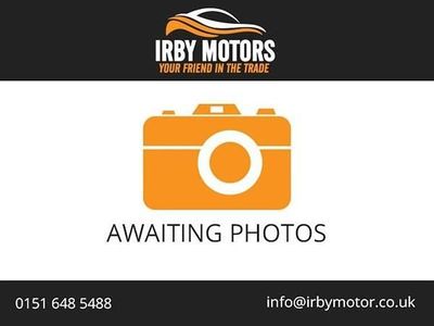 Używany Ford C-MAX Zetec 120 KM (88 kW) 2016 Czerwony Minivan