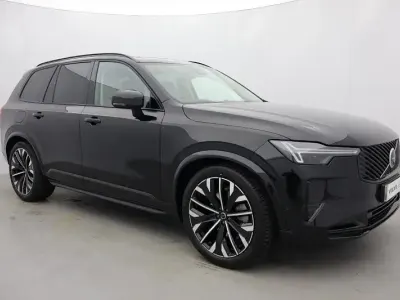 Usado Volvo XC90 Ultra 246 HP (180 kW) 2026 Preto SUV