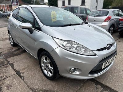 Silver Used 2012 Ford Fiesta Zetec Hatchback | £2,295 (Fair price)