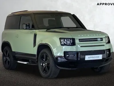 Used Land Rover Defender 75th Limited Edition 296 HP (217 kW) 2023 Grasmere green SUV