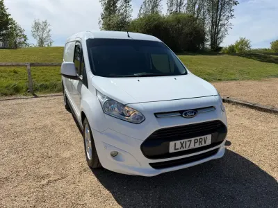 Usado Ford Transit Connect Limited 120 HP (88 kW) 2017 Branco Monovolume