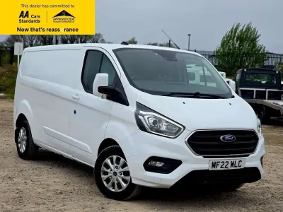 Used Ford Transit Custom Limited 130 HP (95 kW) 2022 White Van