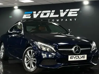 Used Mercedes C250 Premium Plus 204 HP (150 kW) 2018 Blue Coupe