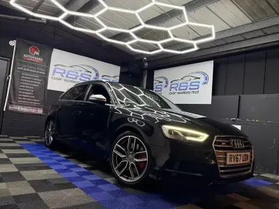 Usado Audi A3 310 CV (228 kW) 2017