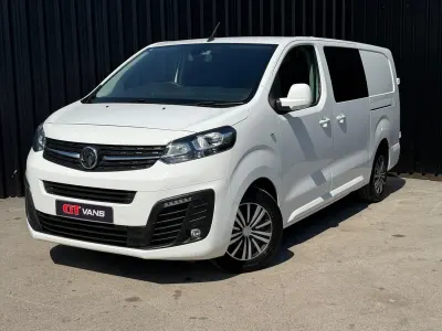Used Vauxhall Vivaro Sportive 120 HP (88 kW) 2021 White MPV