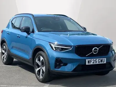 Used Volvo XC40 Plus 163 HP (119 kW) 2025 Blue SUV