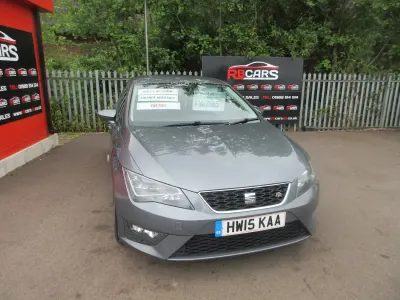 Begagnad Seat Leon FR 184 HK (135 kW) 2015 Grå Halvkombi