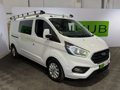 Used Ford Transit Custom Limited 130 HP (95 kW) 2019 White Van