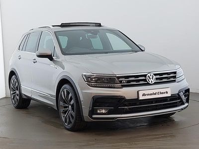 Używany VW Tiguan SEL 150 KM (110 kW) 2019 Srebrny SUV