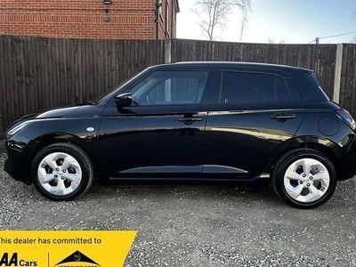 Usado Suzuki Swift 82 HP (60 kW) 2024 Preto Citadino