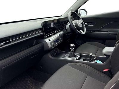 Used Hyundai Kona Advanced 117 HP (86 kW) 2023 White SUV