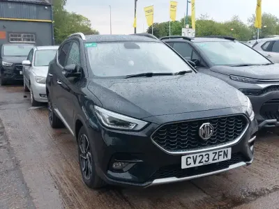 Używany MG ZS Exclusive 106 KM (77 kW) 2023 Czarny SUV