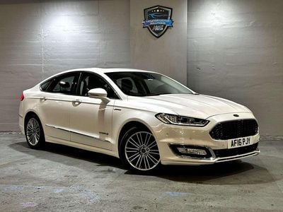 Used Ford Mondeo Vignale 210 HP (154 kW) 2016 White Sedan