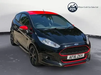 Used Ford Fiesta Zetec 140 HP (102 kW) 2016 Black Hatchback