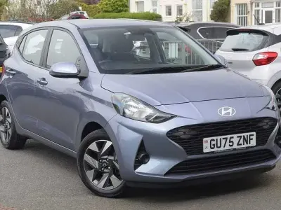 Used Hyundai i10 Advanced 79 HP (58 kW) 2025 Blue Hatchback