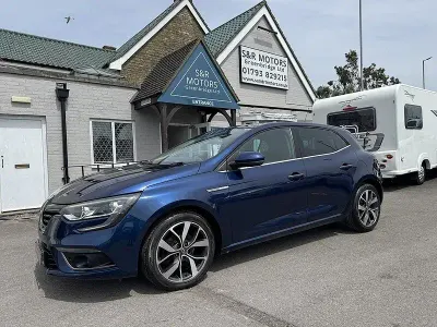Used Renault Mégane Dynamique 2016 Cosmos blue Hatchback