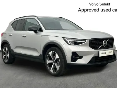 Used Volvo XC40 Ultimate 194 HP (142 kW) 2023 Silver SUV