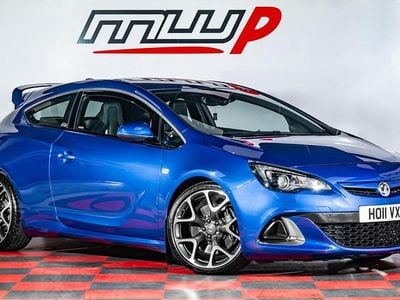 Used Vauxhall Astra GTC 2017 Blue Hatchback
