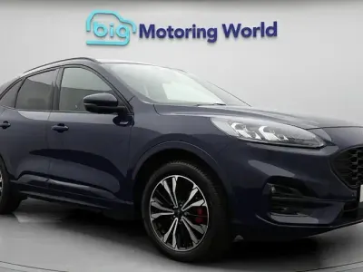 Usado Ford Kuga ST-Line X 224 CV (164 kW) 2023 SUV