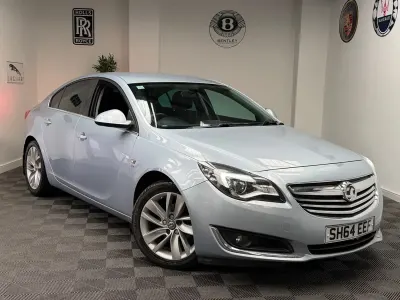 Używany Vauxhall Insignia SRi 2014 Srebrny Hatchback