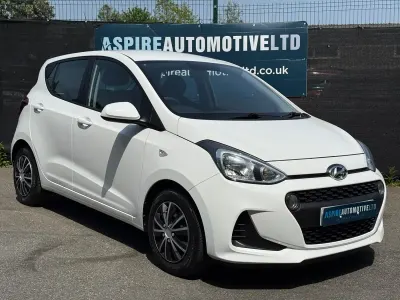 Used Hyundai i10 SE 2017 White Hatchback