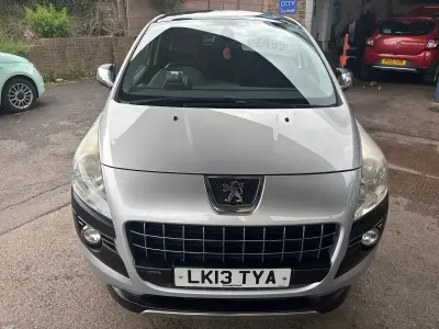 Used Peugeot 3008 Allure 2013 Silver Estate
