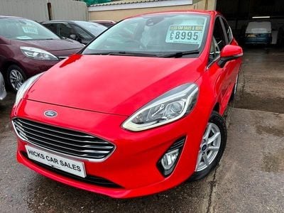Used Ford Fiesta Zetec 100 HP (73 kW) 2018 Red Hatchback