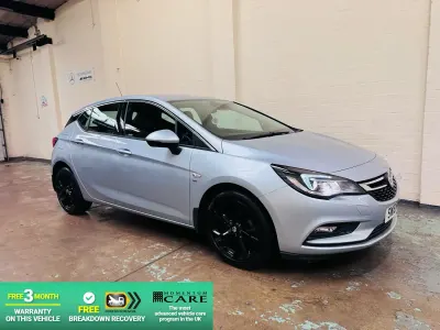 Used Vauxhall Astra SRi 2018 Silver Hatchback