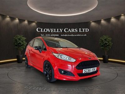 Usado Ford Fiesta Zetec 140 HP (102 kW) 2016 Vermelho Citadino