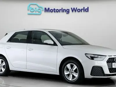 Begagnad Audi A1 Sportback 95 HK (69 kW) 2023 Vit Halvkombi