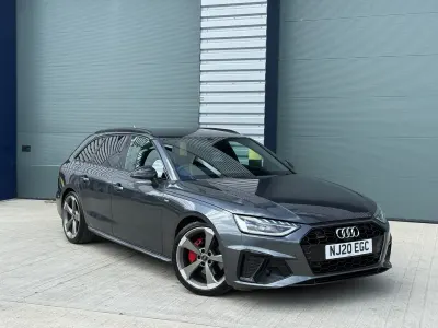 Usado Audi A4 Black Edition 190 CV (139 kW) 2020 Gris Familiar