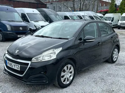Used Peugeot 208 Access 68 HP (50 kW) 2015 Black Hatchback