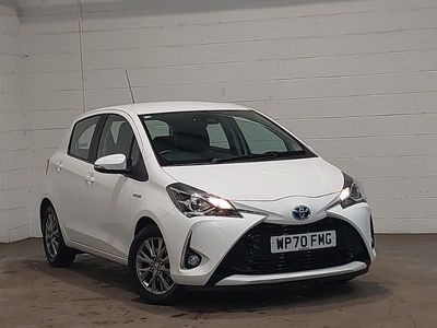 Second-hand Toyota Yaris Hybrid 100 CP (73 kW) 2020 Alb Hatchback