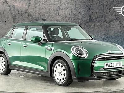 Used Mini ONE Classic 101 HP (74 kW) 2022 Green Hatchback