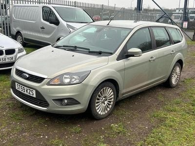 Silver Used 2010 Ford Focus Titanium Estate | £1,795 (Fair price)