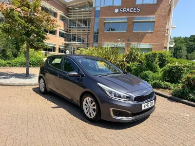 Used Kia Ceed 133 HP (97 kW) 2017 Silver Hatchback