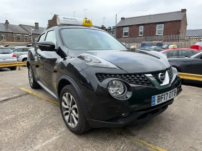 Used Nissan Juke Tekna 2017 Black SUV