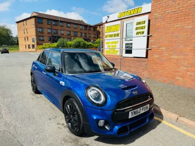 Begagnad Mini Cooper S Hatch 2018 Blå Halvkombi