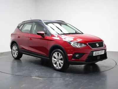 Używany Seat Arona SE Technology 115 KM (84 kW) 2019 Czerwony SUV