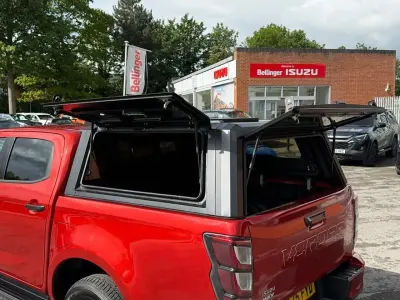 Used Isuzu D-Max 162 HP (119 kW) 2025 Orange Pickup
