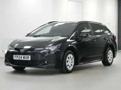 Used Toyota Corolla 120 HP (88 kW) 2024 Black