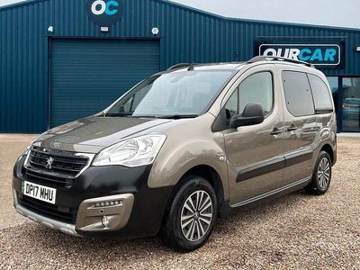 Used Peugeot TePee Outdoor 100 HP (73 kW) 2017 Bronze MPV