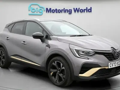 Second-hand Renault Captur Engineered 143 CP (105 kW) 2023 Gri SUV