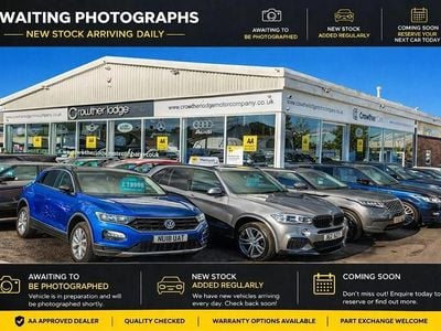 Used Vauxhall Insignia Sport 2017 Red Hatchback