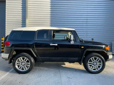 Used Toyota Land Cruiser
