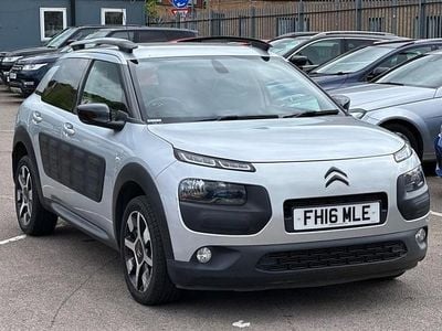 Used Citroën C4 Cactus Flair 100 HP (73 kW) 2016 Silver Hatchback
