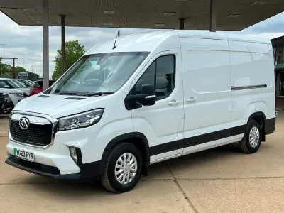 Used Maxus V90 204 HP (150 kW) 2023 White Van