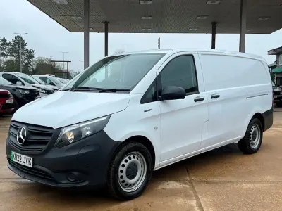 Używany Mercedes e-Vito Progressive 85 kW (116 KM) 2022 Biały Van