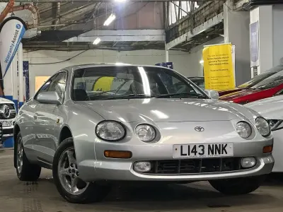 Used Toyota Celica GT 158 HP (116 kW) 2002 Silver Coupe