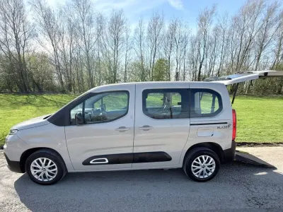 Used Citroën Berlingo Feel 2022 Beige MPV
